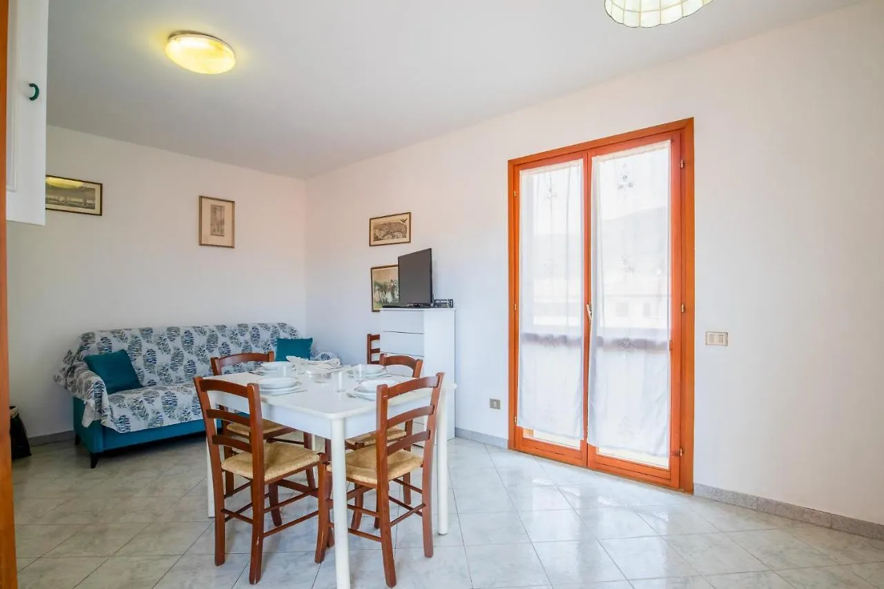 Casa Longone Villa Porto Azzurro 0*,